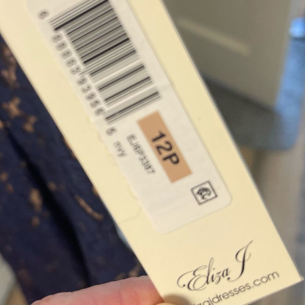 Eliza J. cap Sleeve Fit & Flare Lace Dress, Navy, Parties, Cocktails, Wedding 12 - Picture 9 of 11